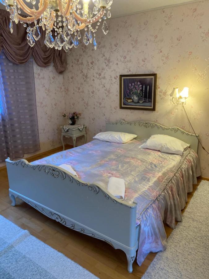 Hotelli Kultainen Joutsen คูซาโม ภายนอก รูปภาพ